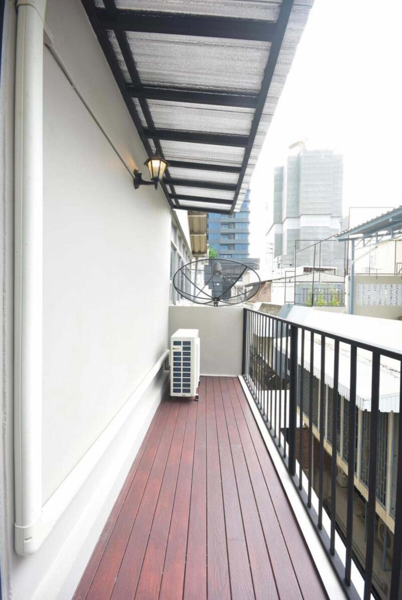 Bangkok Silom Chat Box Hostel Eksteriør bilde