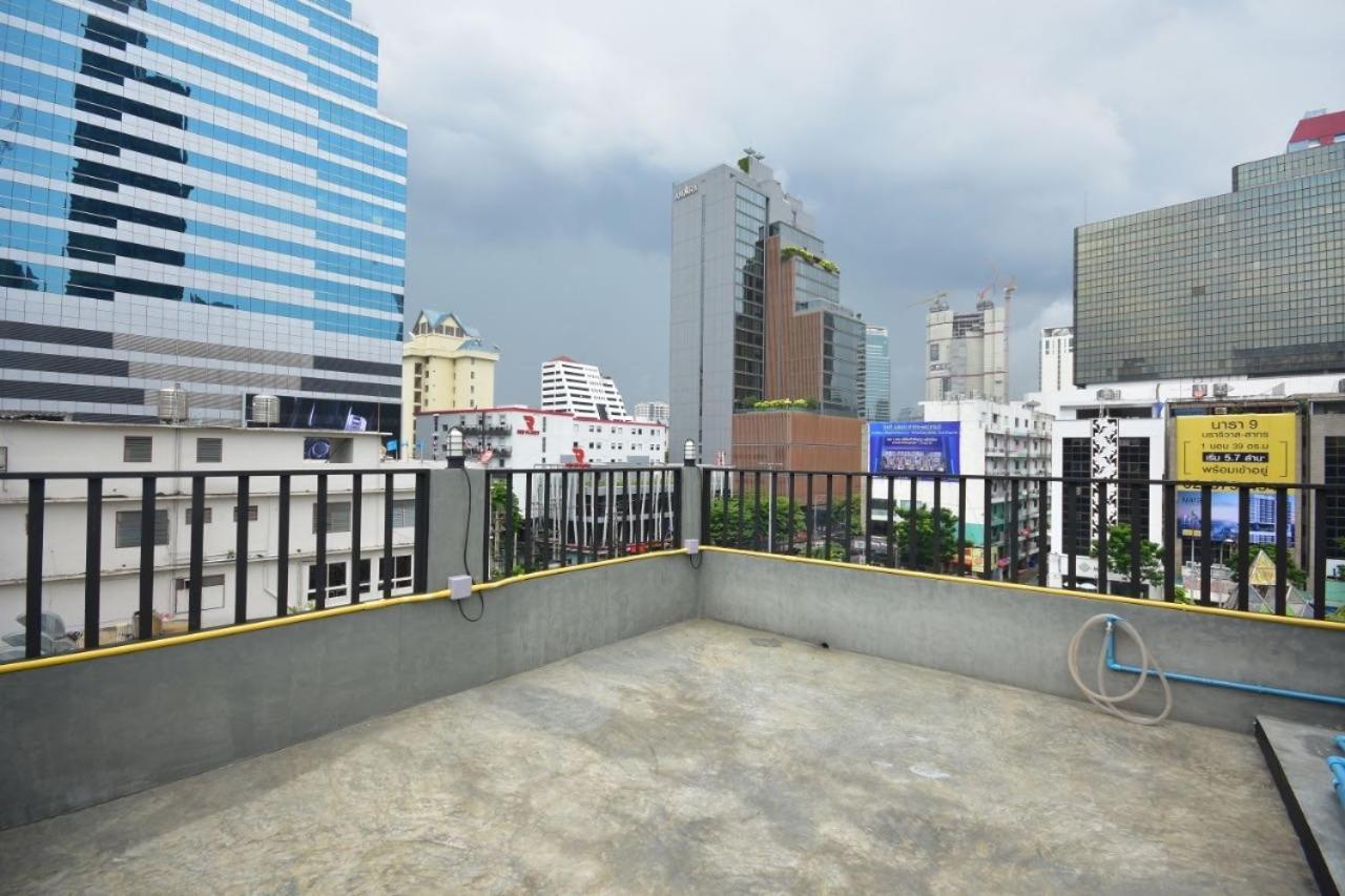 Bangkok Silom Chat Box Hostel Eksteriør bilde