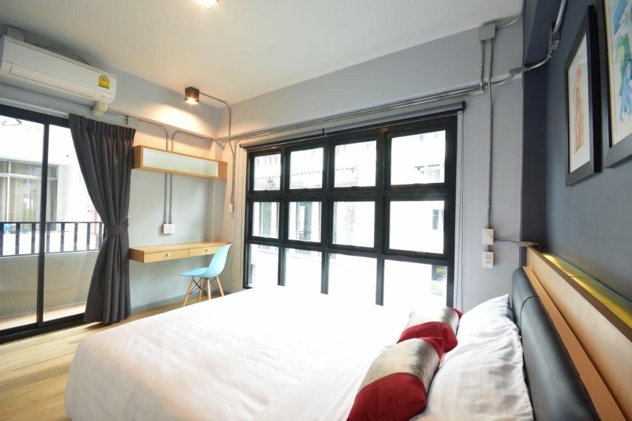 Bangkok Silom Chat Box Hostel Eksteriør bilde