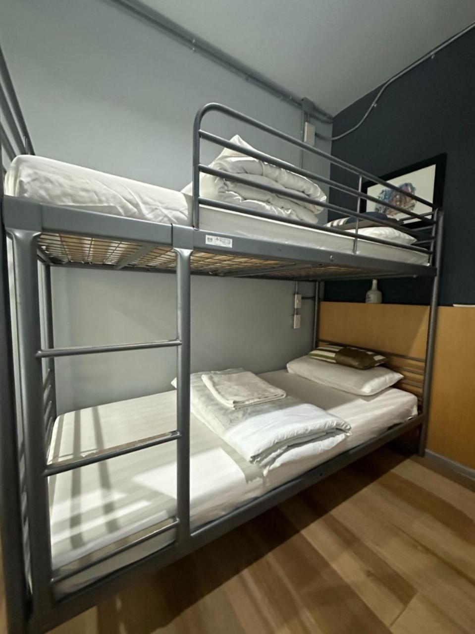Bangkok Silom Chat Box Hostel Eksteriør bilde