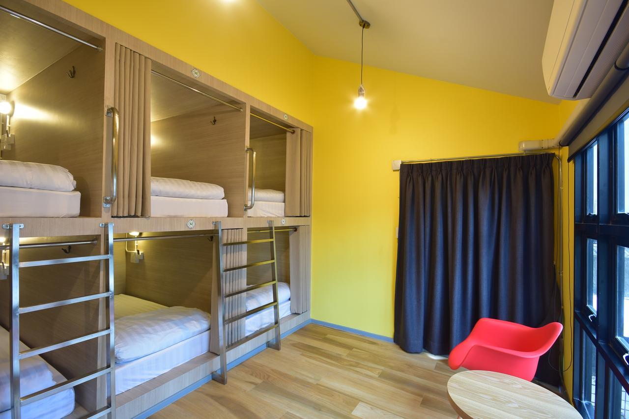 Bangkok Silom Chat Box Hostel Eksteriør bilde